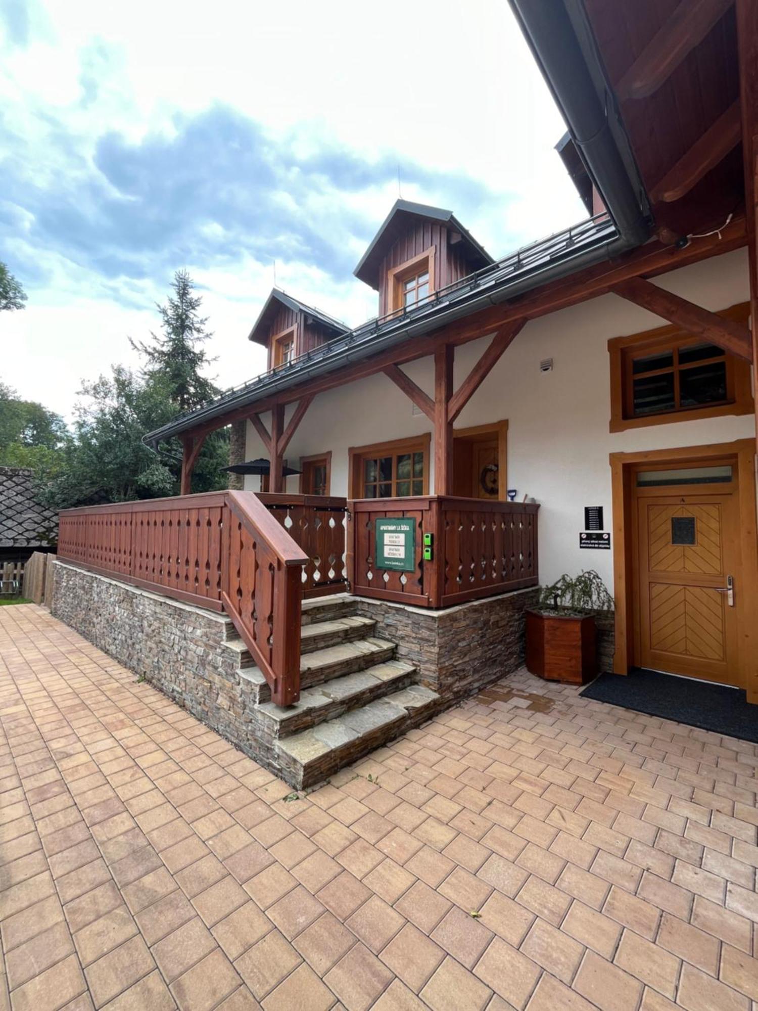 Apartmany La Siska Vsetin Exterior photo